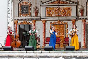 , photo by: Lubor Mrázek (3/109)