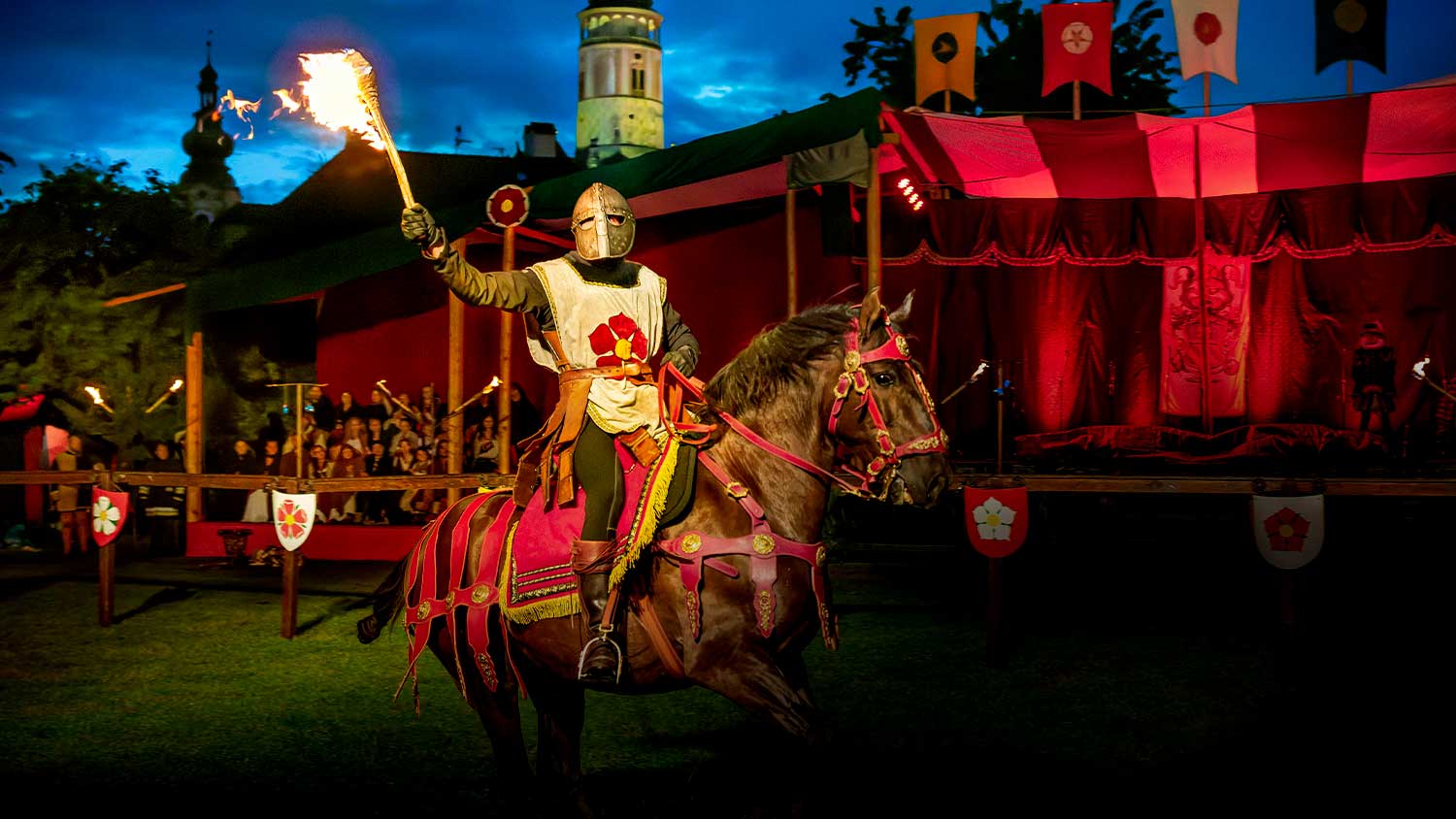 Slavnosti pětilisté růže